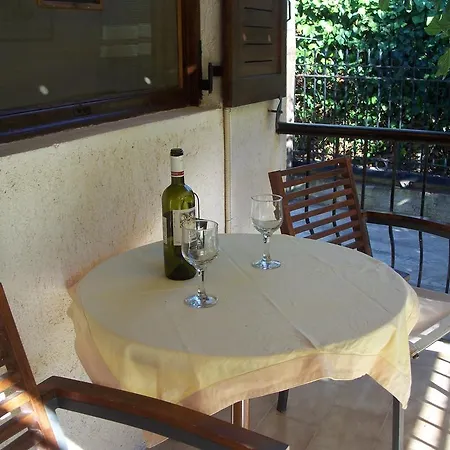 Joanna's * Lassi (Kefalonia)